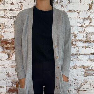 Gap gray cardigan